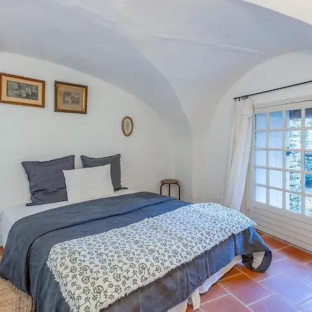 בית נופש In Le Rouet With House A Panoramic View Notre-Dame-de-Londres